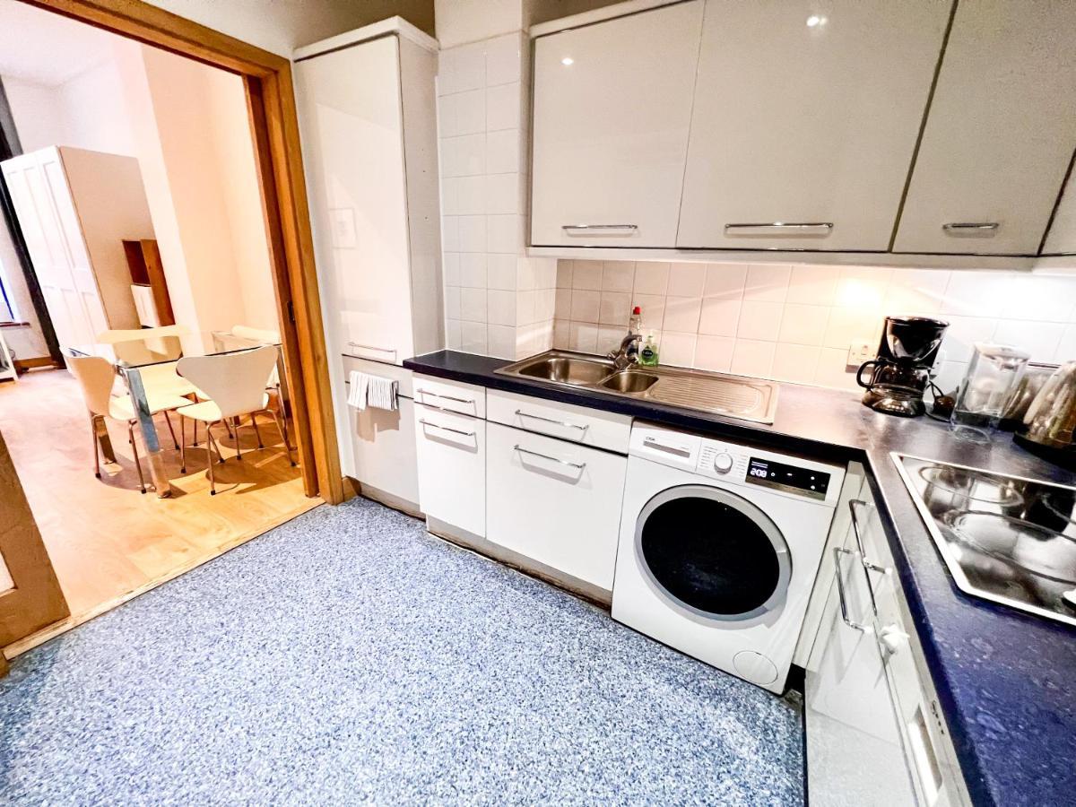 Superior Entire Apartment Between St Pauls Cathedral And Covent Garden London Eksteriør billede