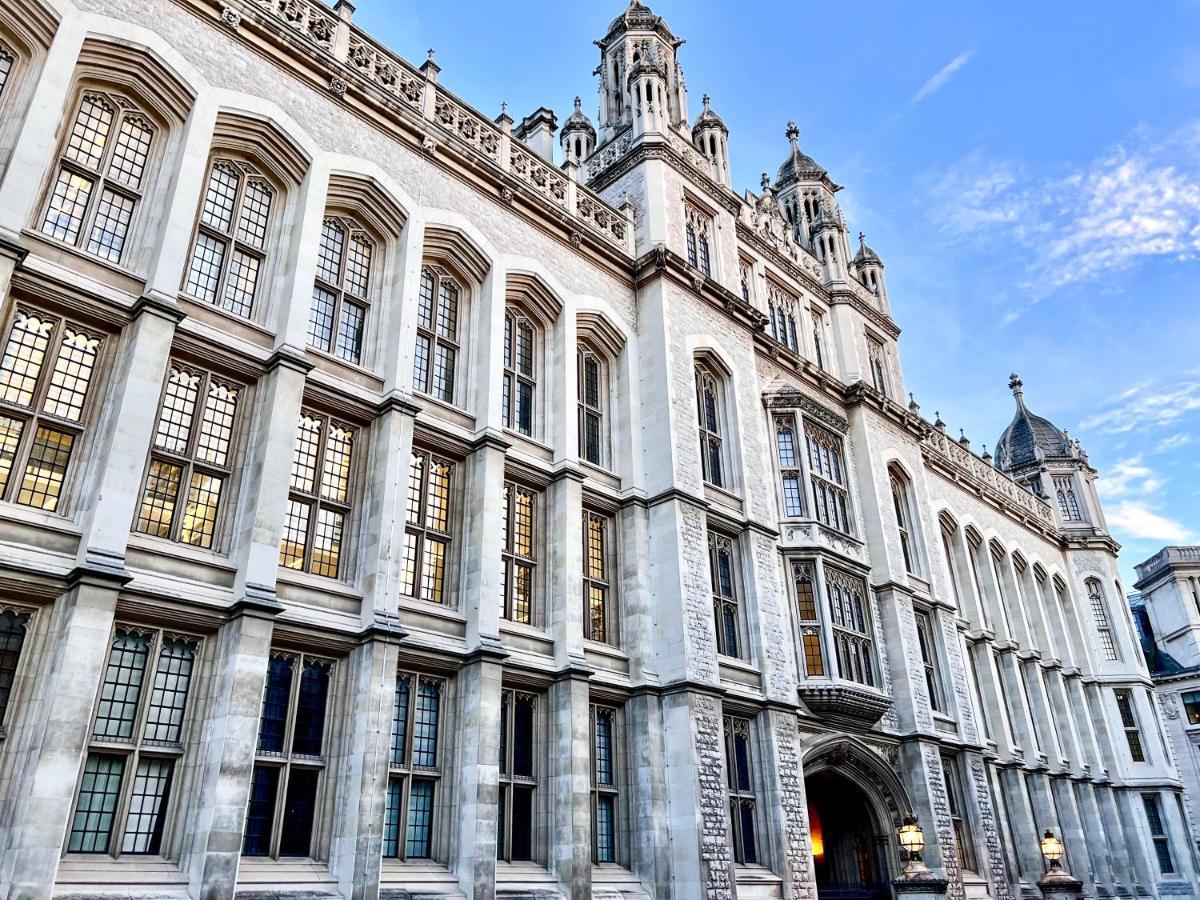 Superior Entire Apartment Between St Pauls Cathedral And Covent Garden London Eksteriør billede