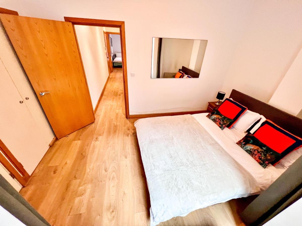 Superior Entire Apartment Between St Pauls Cathedral And Covent Garden London Eksteriør billede