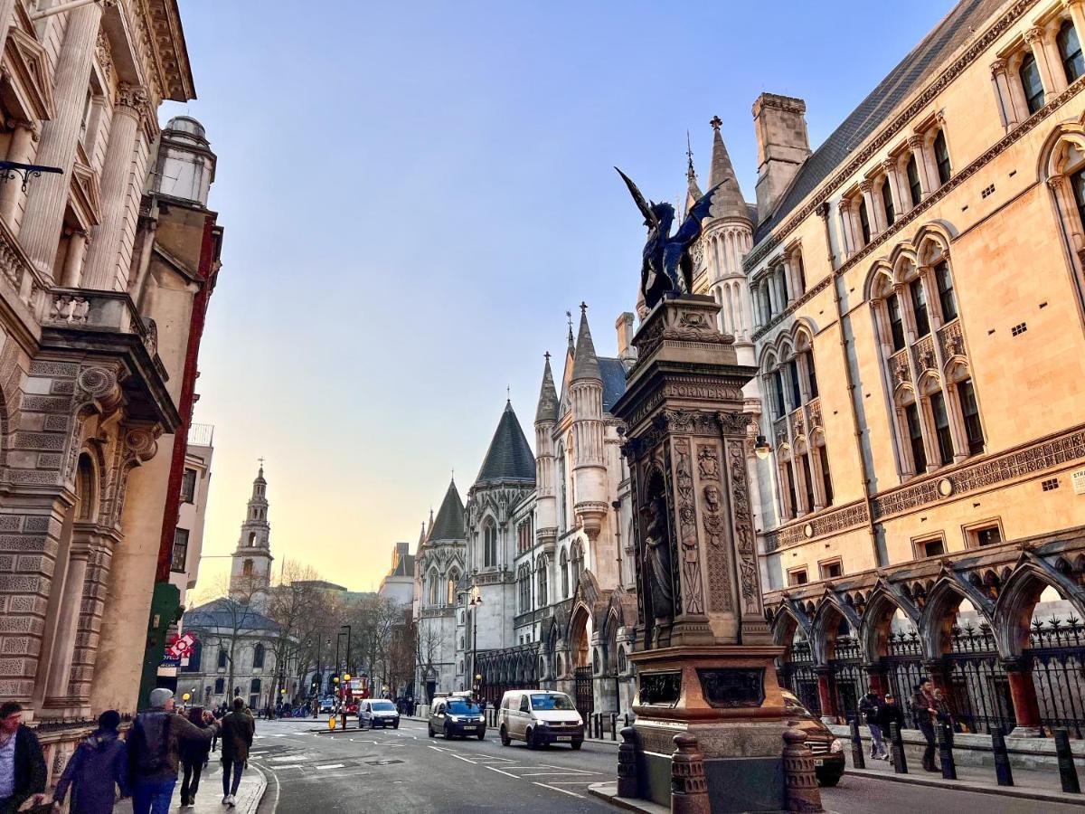 Superior Entire Apartment Between St Pauls Cathedral And Covent Garden London Eksteriør billede