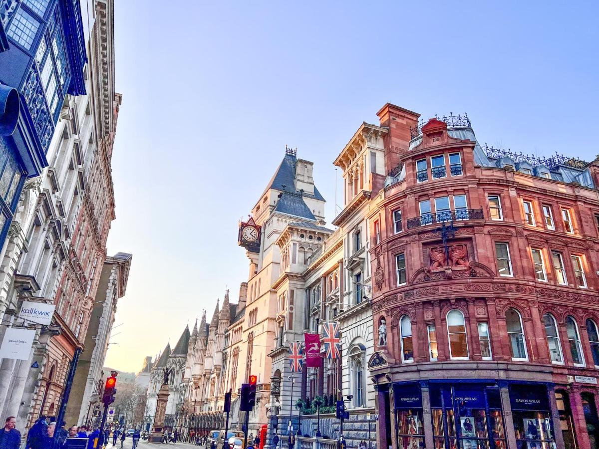 Superior Entire Apartment Between St Pauls Cathedral And Covent Garden London Eksteriør billede