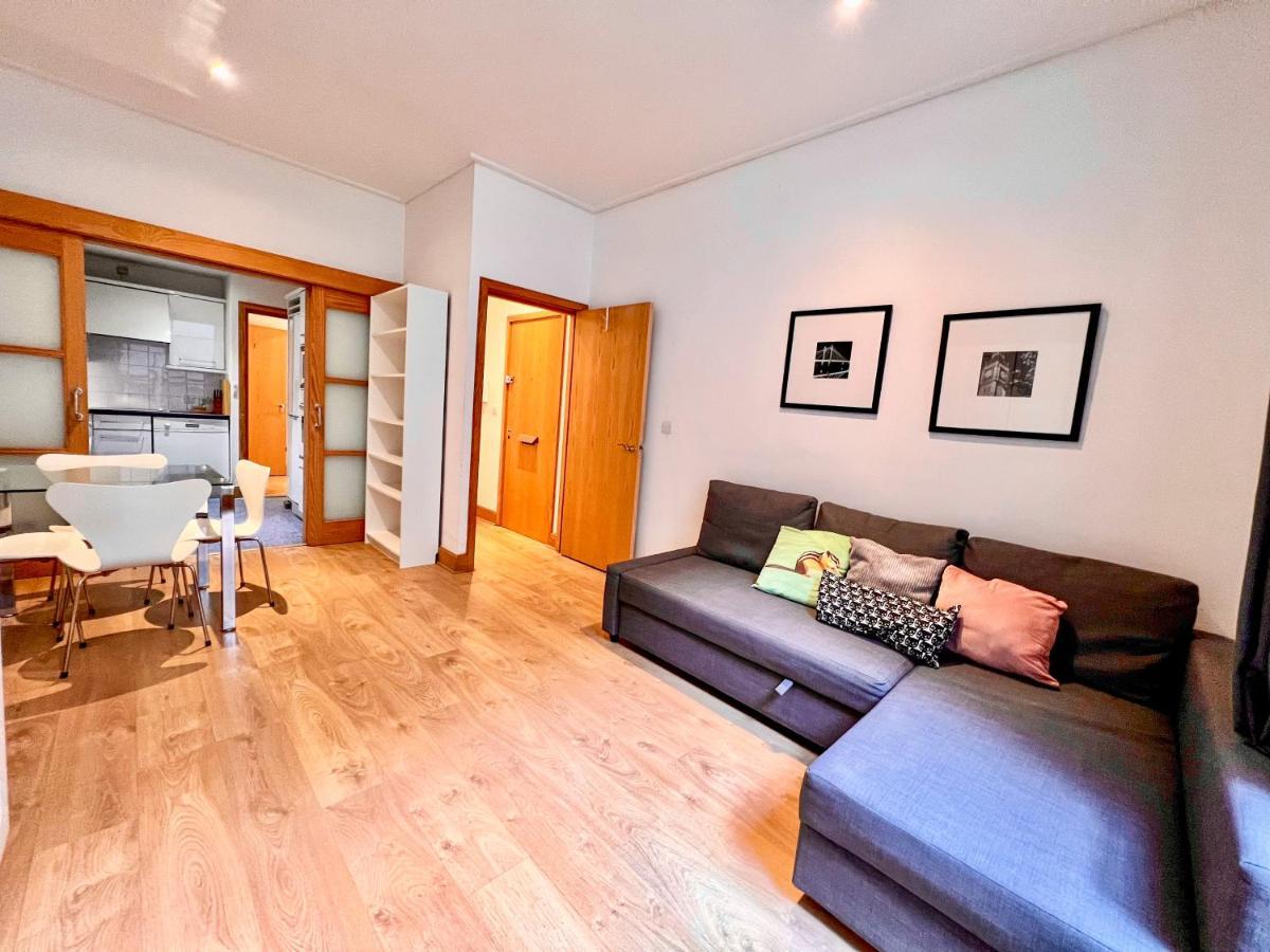Superior Entire Apartment Between St Pauls Cathedral And Covent Garden London Eksteriør billede