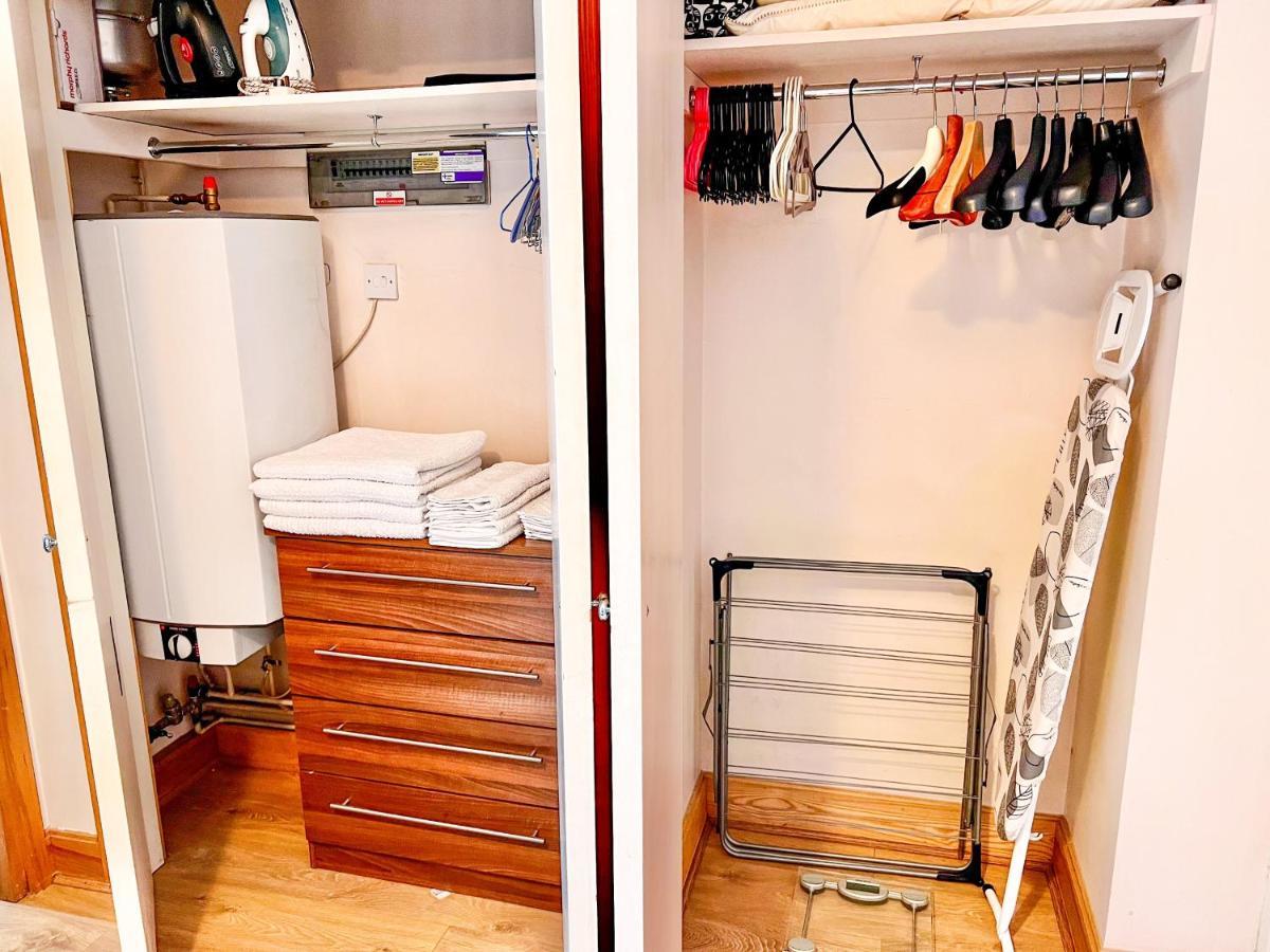 Superior Entire Apartment Between St Pauls Cathedral And Covent Garden London Eksteriør billede
