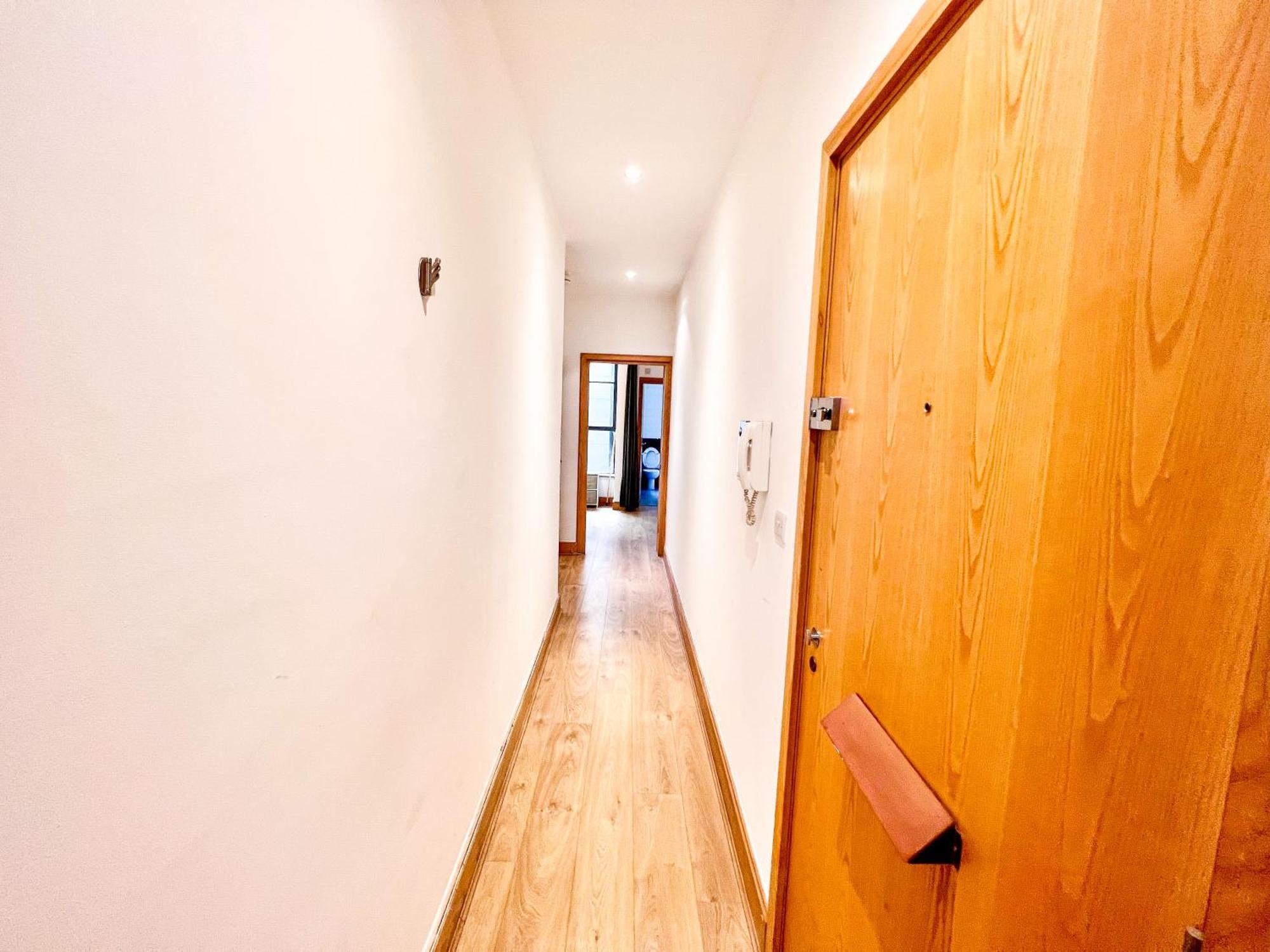 Superior Entire Apartment Between St Pauls Cathedral And Covent Garden London Eksteriør billede
