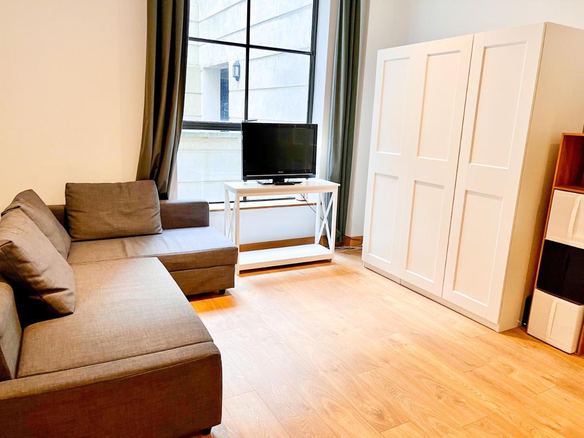 Superior Entire Apartment Between St Pauls Cathedral And Covent Garden London Eksteriør billede